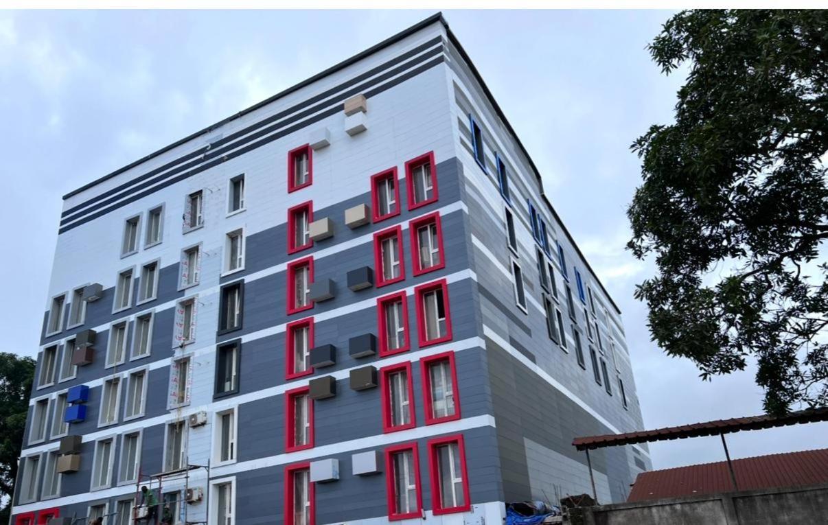 Mai Hotel Conakry Esterno foto